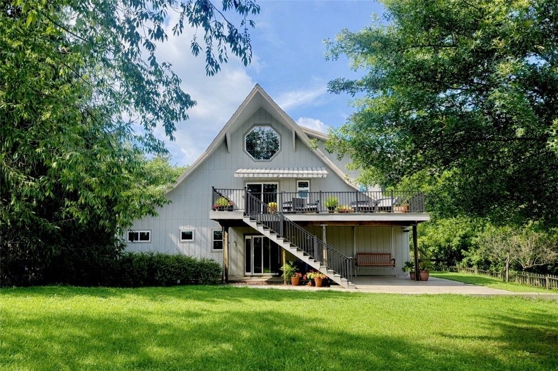 Property Photo: 8252 Larue Road AR 72756