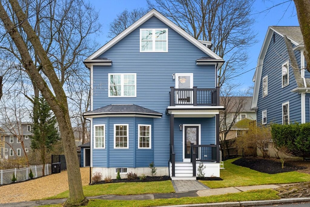 Property Photo:  46 Mystic Lake Drive 46  MA 02474 