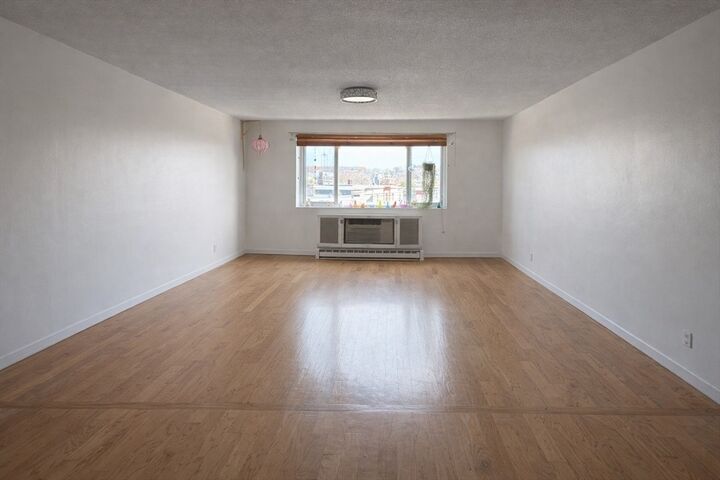 Property Photo:  94 Beacon St 36  MA 02143 