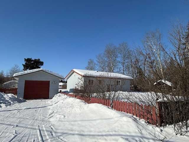 Property Photo:  4807 51 Street  AB T0H 1N0 