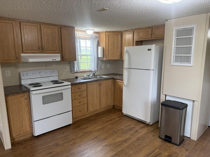 Property Photo:  1290 Claude Kelly  LA 70634 