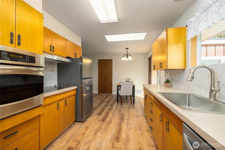 Property Photo: 17150 Theodorson Lane WA 98273