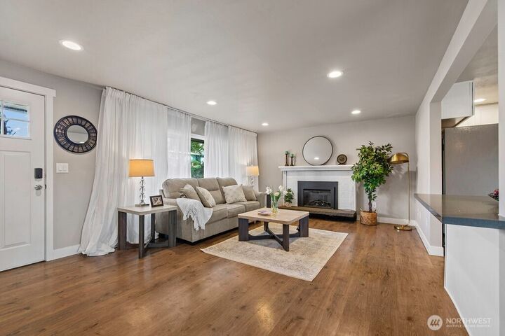 Property Photo:  18331  38th Avenue S  WA 98188 