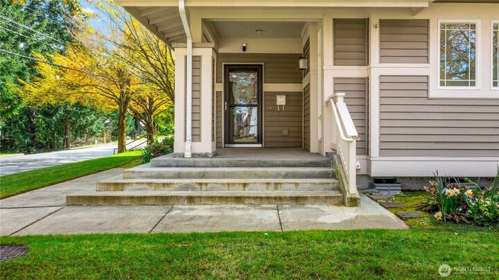 Property Photo:  1220  Alameda  WA 98466 