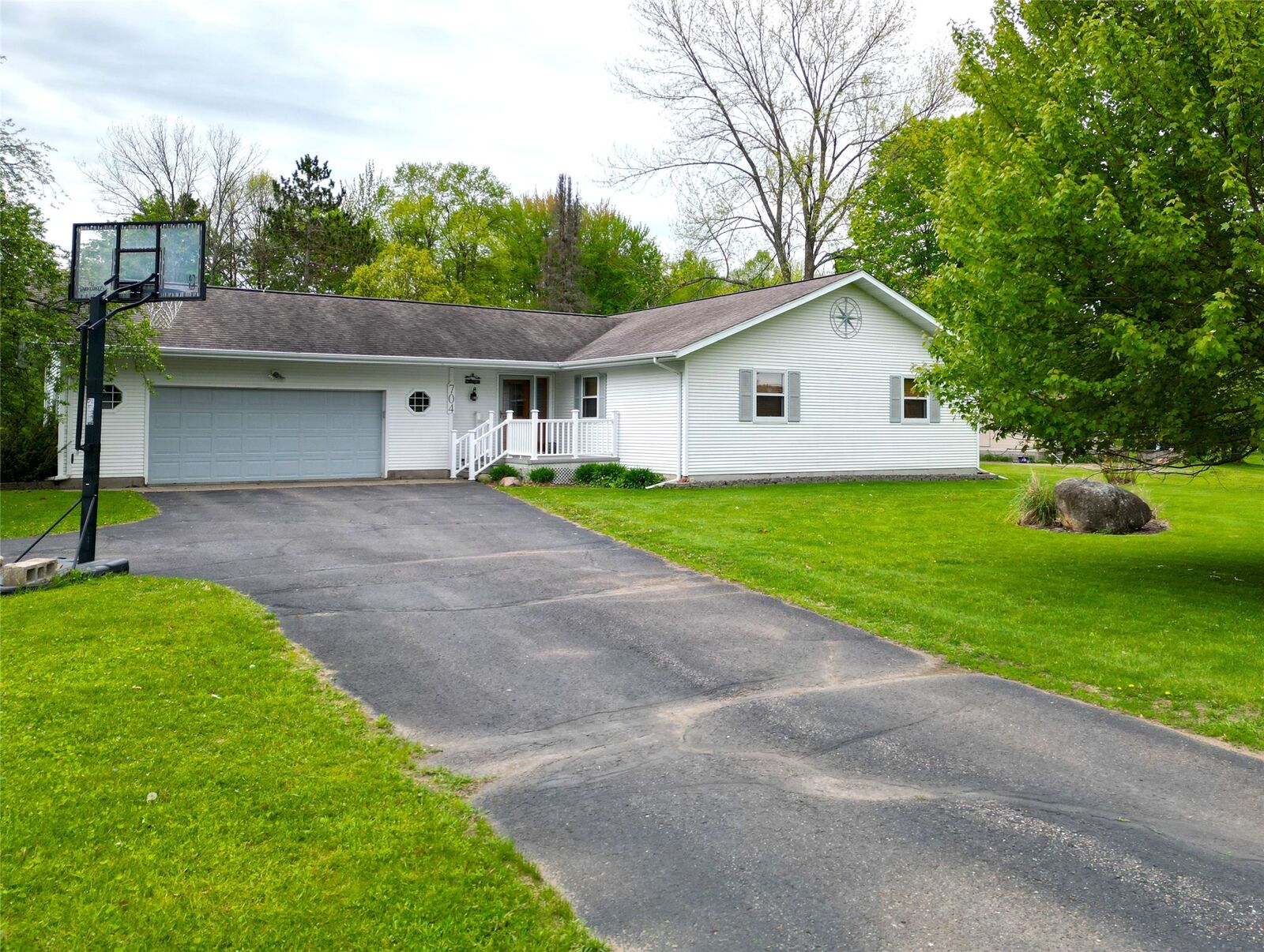 Property Photo:  704 Phillips Avenue E  WI 54848 
