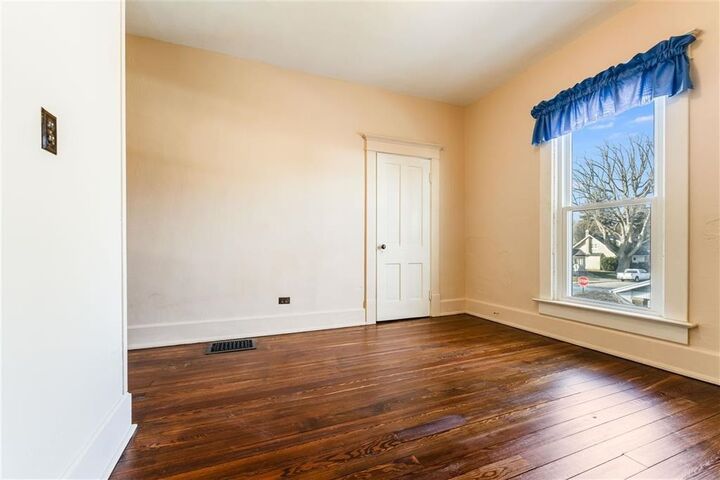 Property Photo:  106 Mulberry Street  IN 47327 