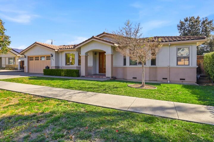 Property Photo:  1352 South Stelling Road  CA 95014 