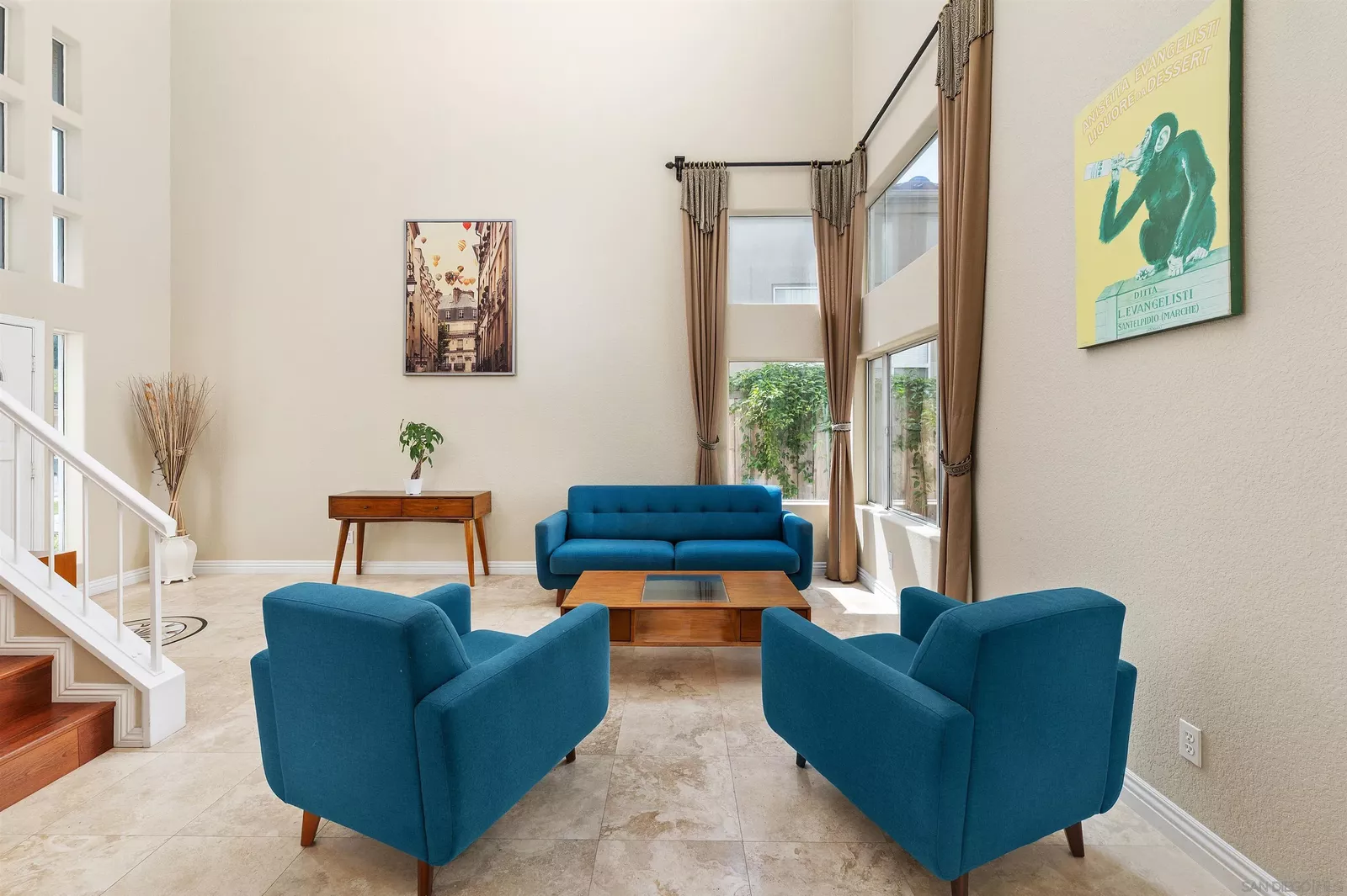 Property Photo: 1571 Corte Daniel CA 92056