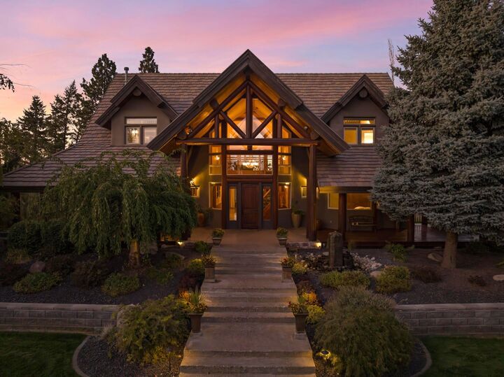 Property Photo:  5005 E Orchard Rd  WA 99217 