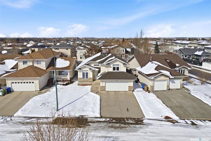Property Photo:  3083 St James Crescent  SK S4V 3A1 