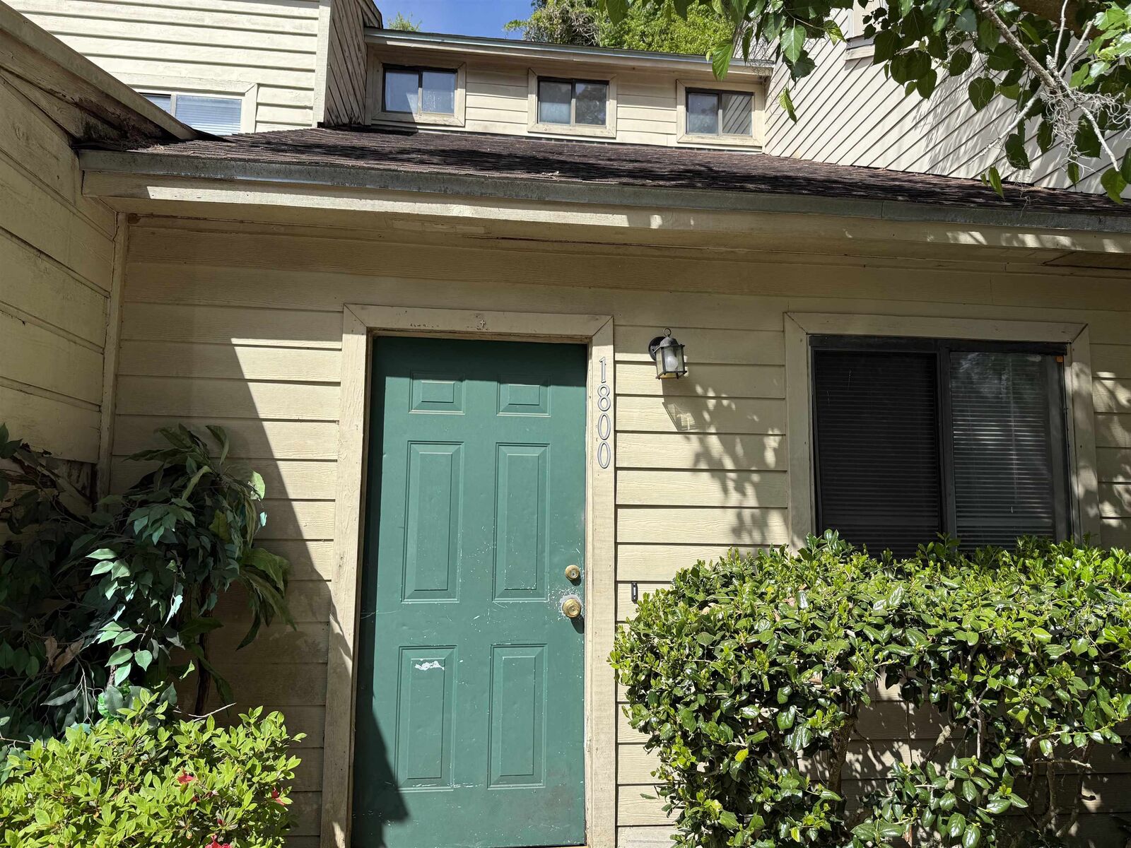 Property Photo:  1800 Falconcrest Dr  FL 32303 