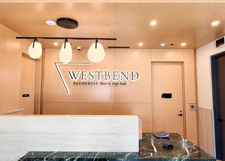 Property Photo:  1660 Bloor Street W 706  ON M6P 1A8 