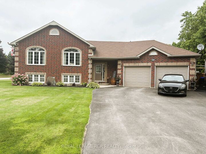 Property Photo: 10 Fisher Drive ON L0M 1J0