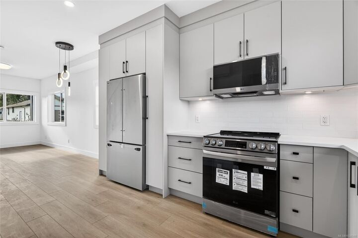 Property Photo: 704 Beaver Creek Blvd #1 BC V9H 0E9
