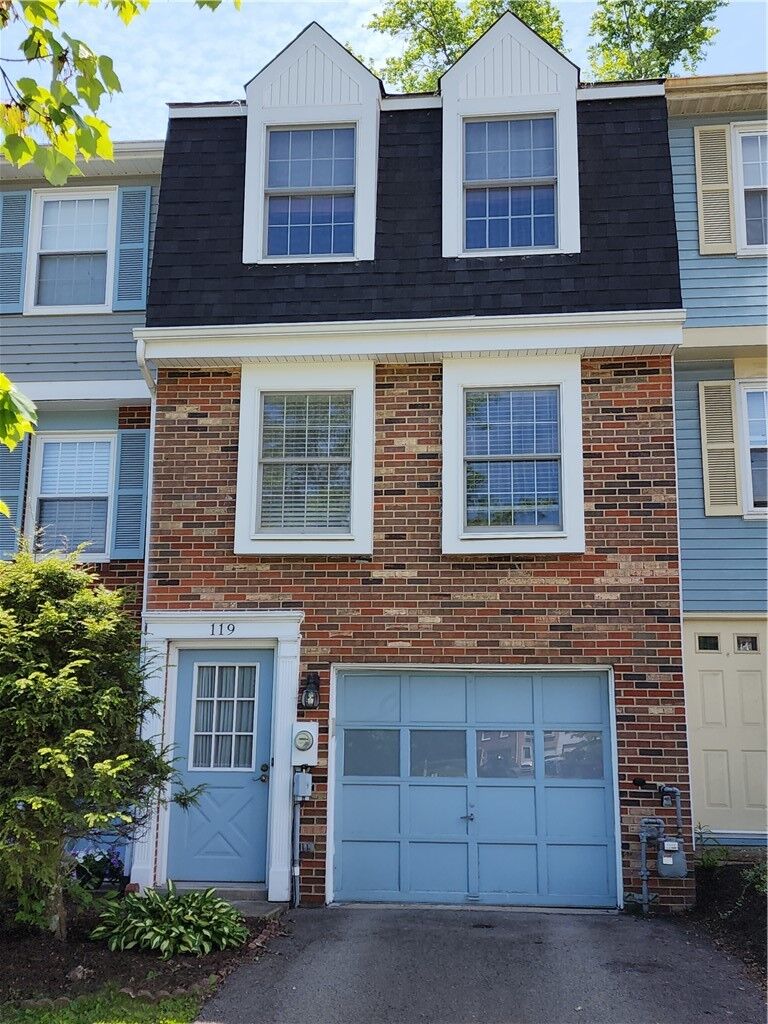 Property Photo: 119 Ligonier Ln PA 15068