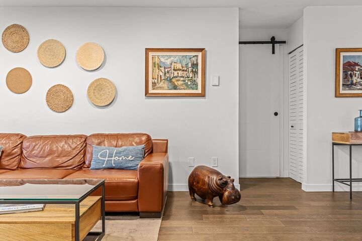 Property Photo: 2733 Atlin Place 203 BC V3C 5B1