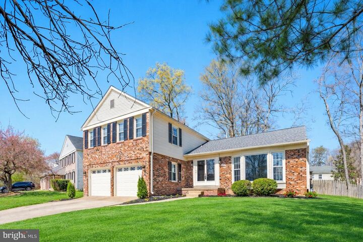 Property Photo:  7800 Richfield Road  VA 22153 