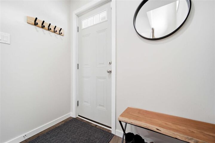 Property Photo:  583 Mulvey Avenue  MB R3L 0R9 