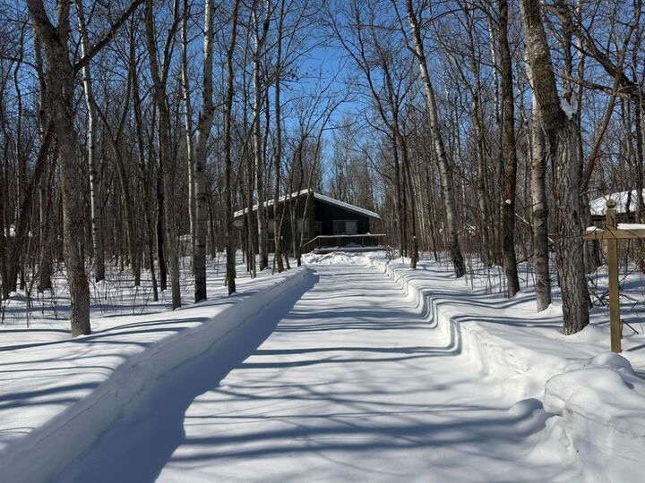 Property Photo:  44 Pelican Bay  MB R0E 2A0 