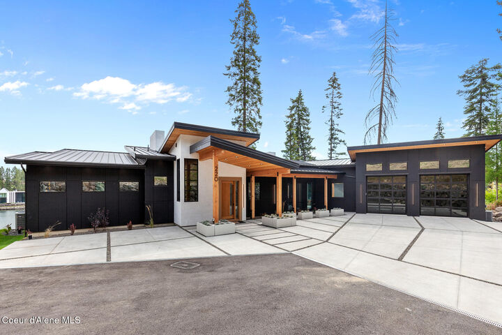 Property Photo:  220 S Millview Lane  ID 83814 