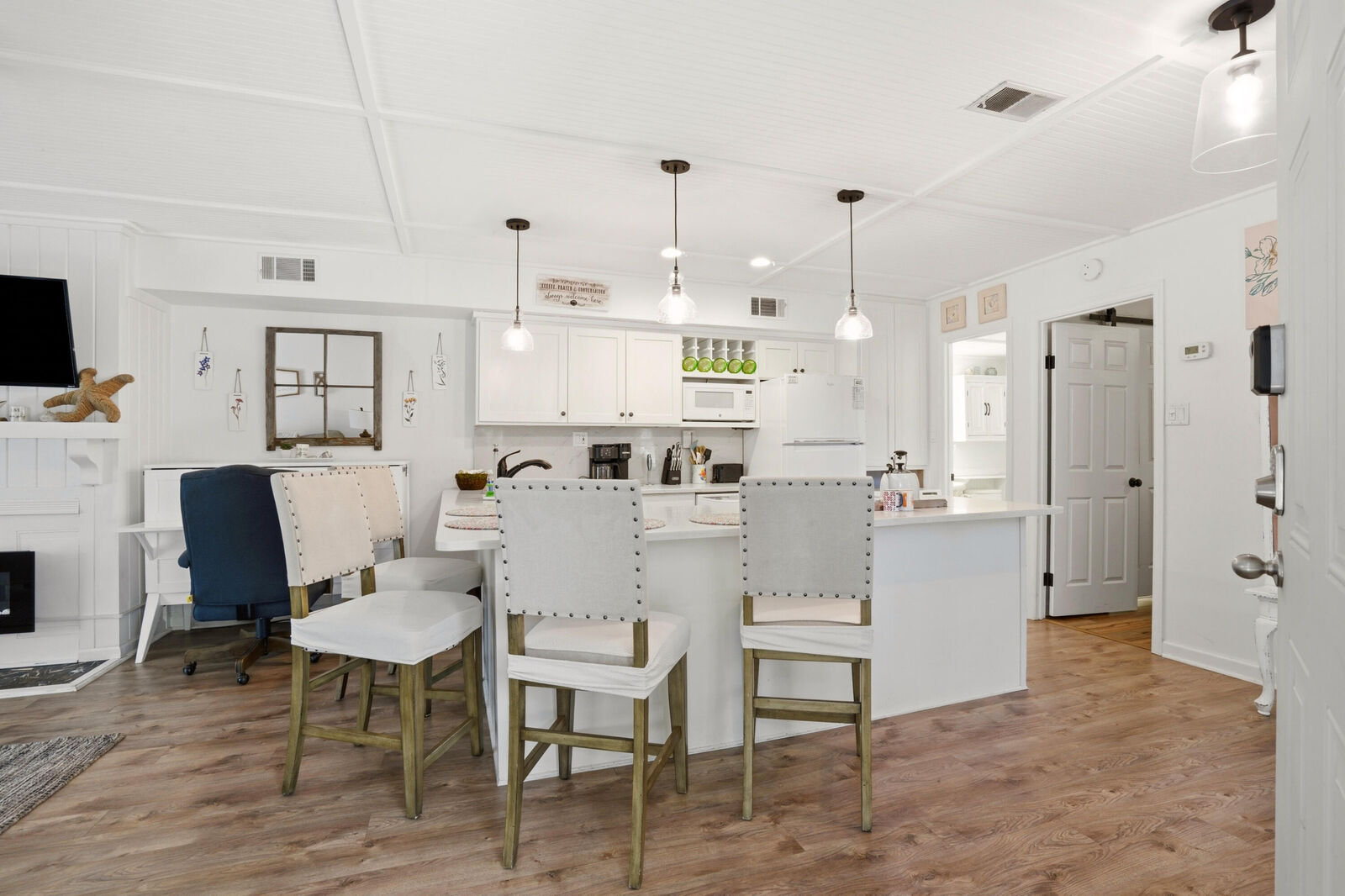 Property Photo:  260 Driftwood Lane  SC 29438 