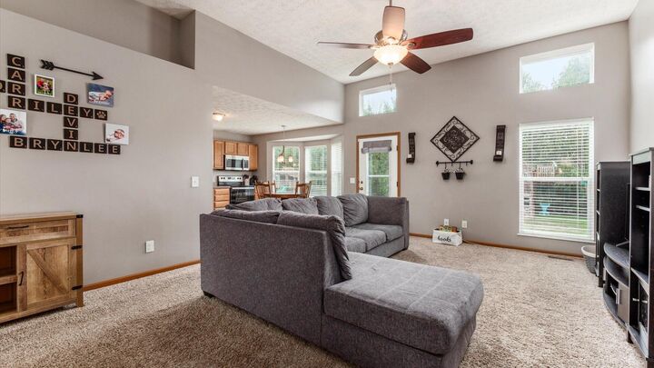 Property Photo:  1521 W Quail Run Drive  OH 43055 