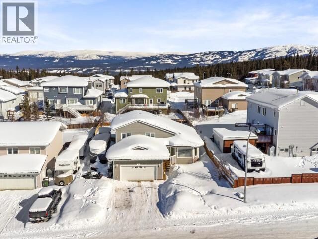 Photo de la propriété:  82 Keewenaw Drive  YT Y1A 0B5 