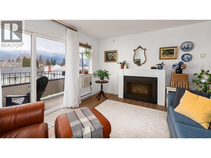 Photo de la propriété:  914 Vancouver Street 403  BC V0B 1G4 
