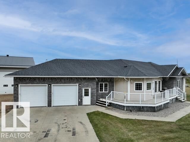 Property Photo: 621032 RR 234 AB T0G 1Z0