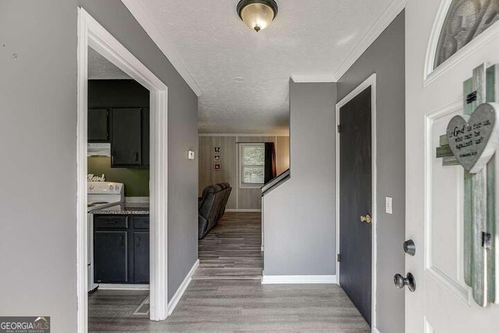 Property Photo: 2193 Kings Forest Drive SE GA 30013