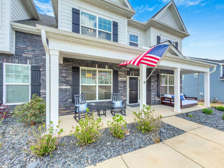 Property Photo: 304 Carriage Hill Drive SC 29642