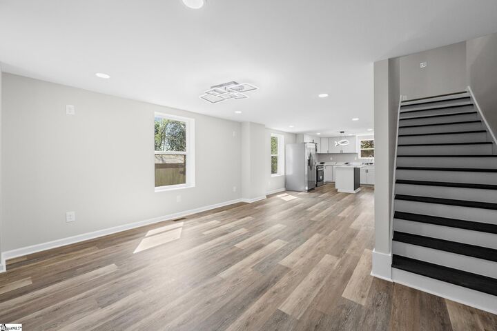 Property Photo:  109 Cowpens Line Road  SC 29307 