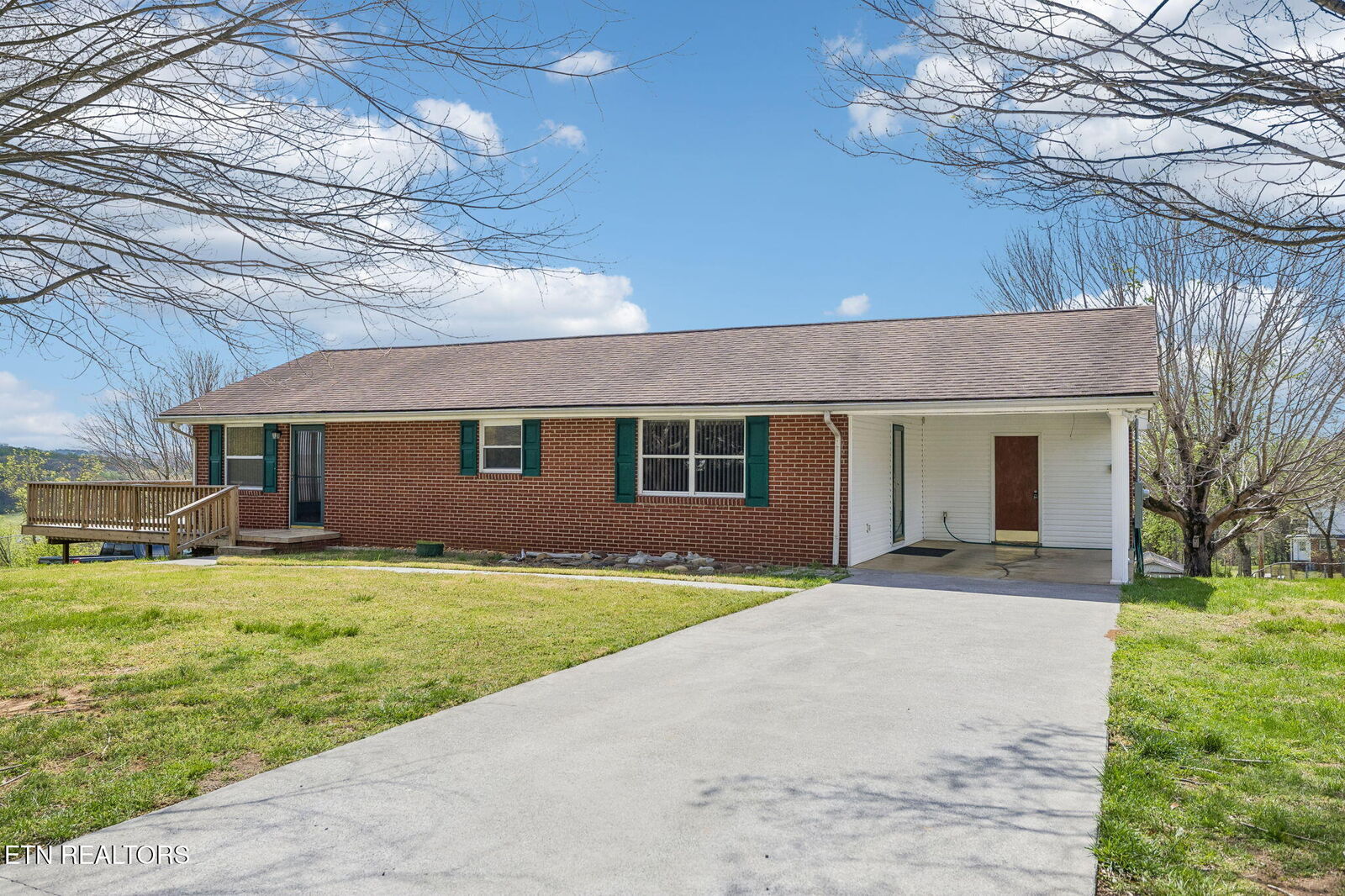 Property Photo:  132 Webb Circle  TN 37771 