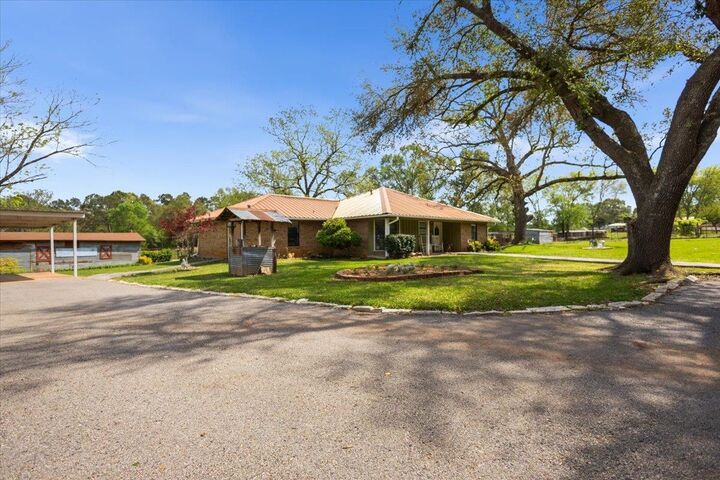 Property Photo:  10509 S County Road 456  TX 75654 