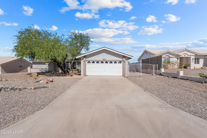 Property Photo: 3855 Bluegrass Dr AZ 86406