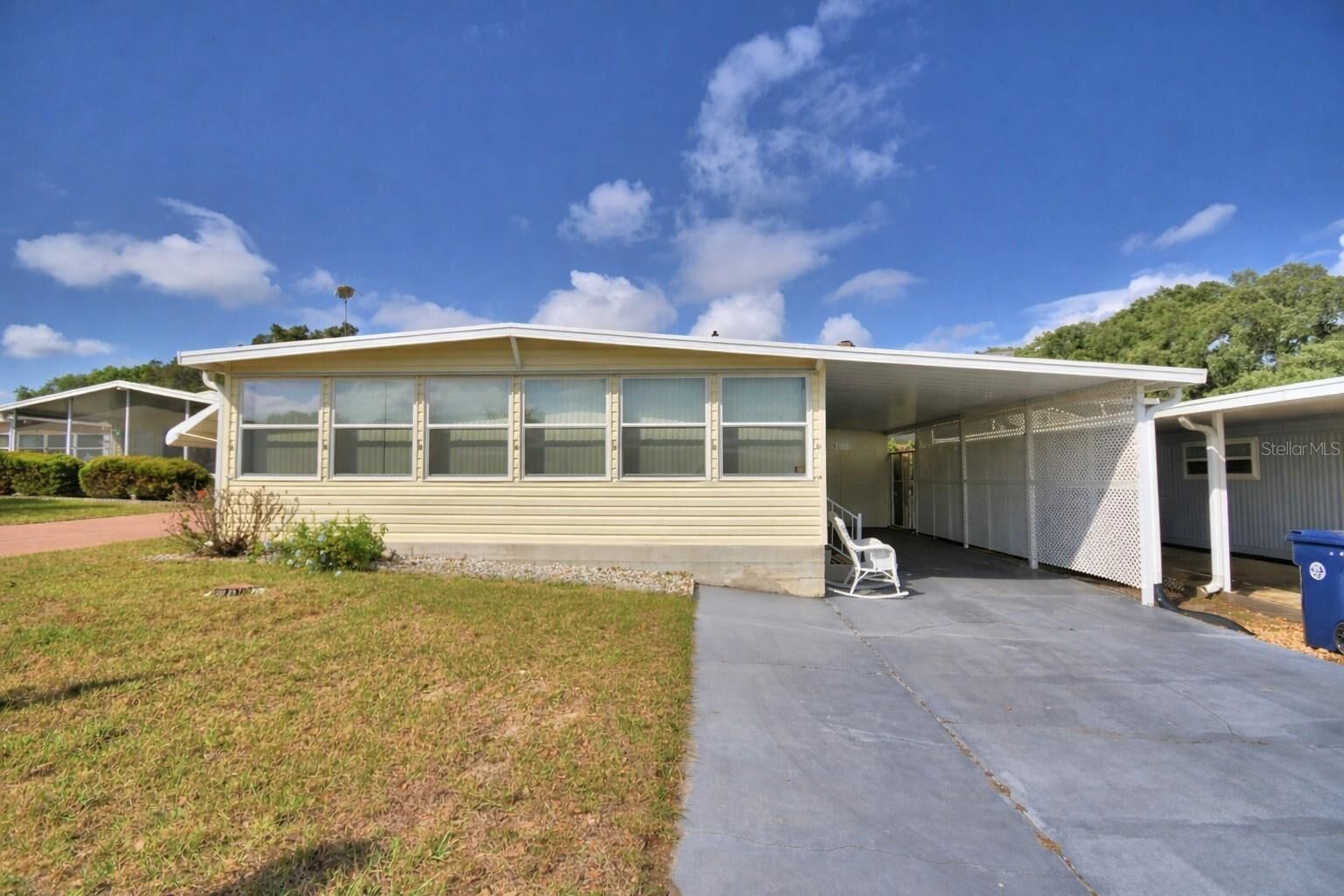 Property Photo:  169 Paradise Lane  FL 33823 