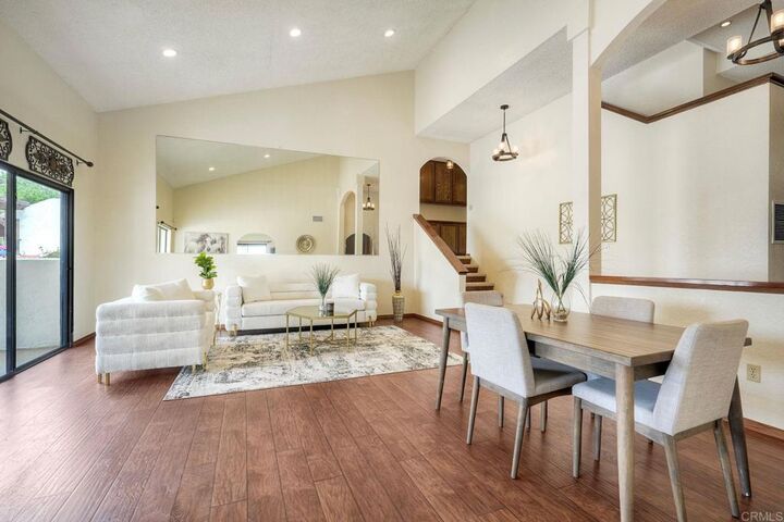 Property Photo:  2740 Crownpoint Pl  CA 92027 