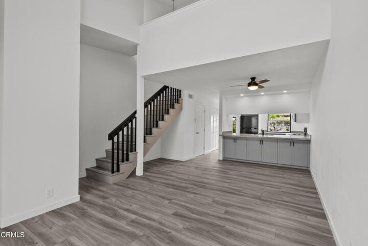 Property Photo:  1223 Chelan Lane  CA 93004 