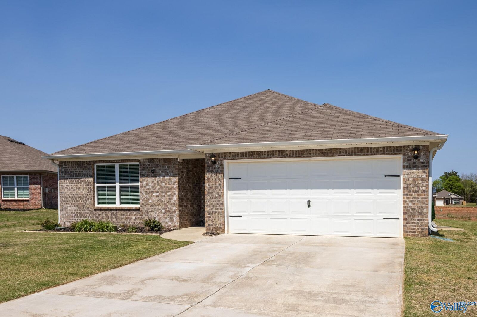 Property Photo:  114 Domingues Avenue  AL 35759 