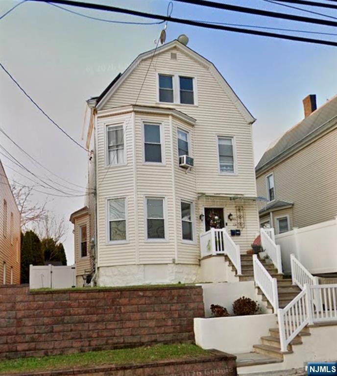 Property Photo:  224 Bergen Avenue 3  NJ 07032 