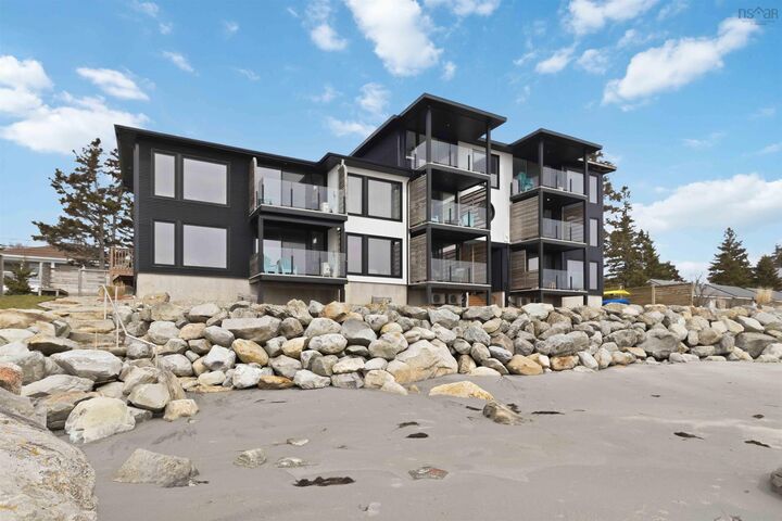 3 6755 Highway 3 — photo 1
