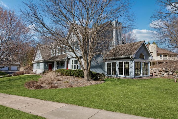 Property Photo:  1001 Walden Court  MN 55337 