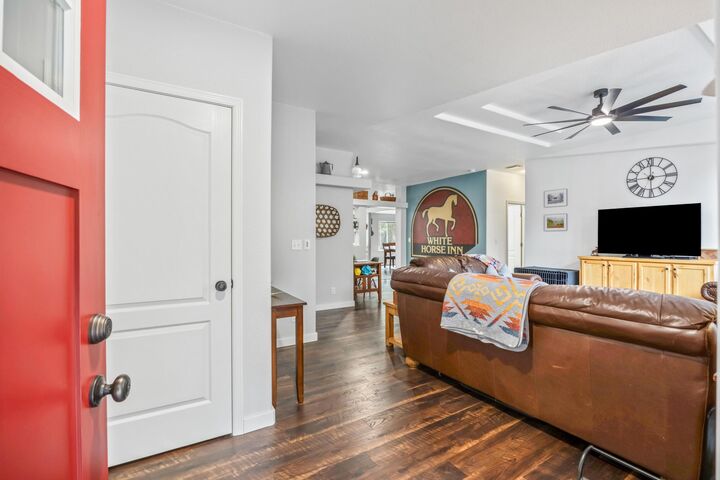 Property Photo:  15161 Ponderosa Loop  OR 97739 