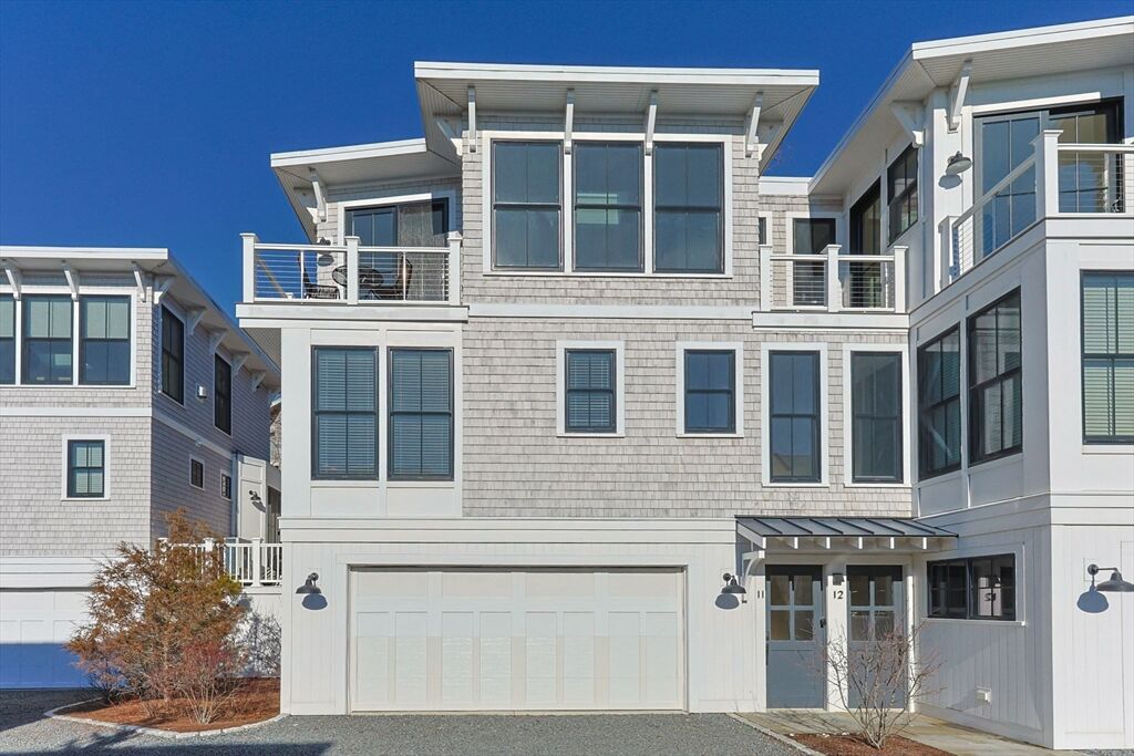 Property Photo:  350 Bradford St 11  MA 02657 