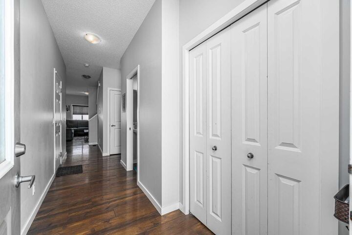 Property Photo: 313 Hillcrest Road SW AB T4B 4K1