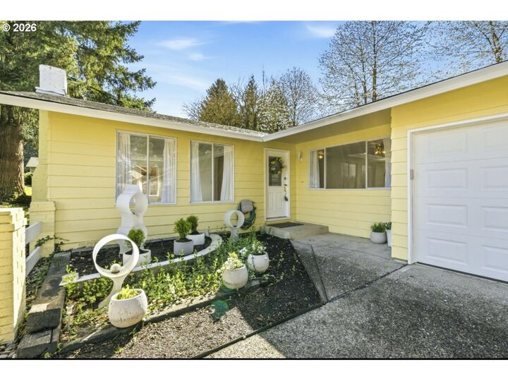 Property Photo:  11722 NW 9th Ave  WA 98685 
