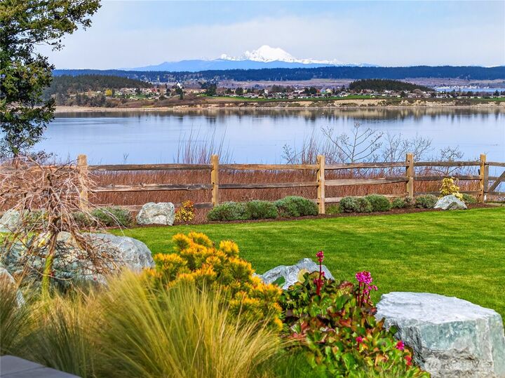 Property Photo:  1350  Bonnie View Acres Road  WA 98277 