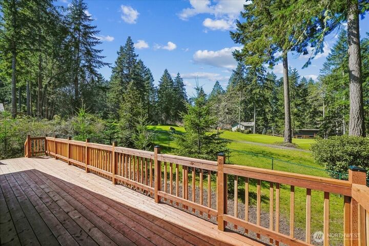 Property Photo:  10706  Pioneer Drive  WA 98303 