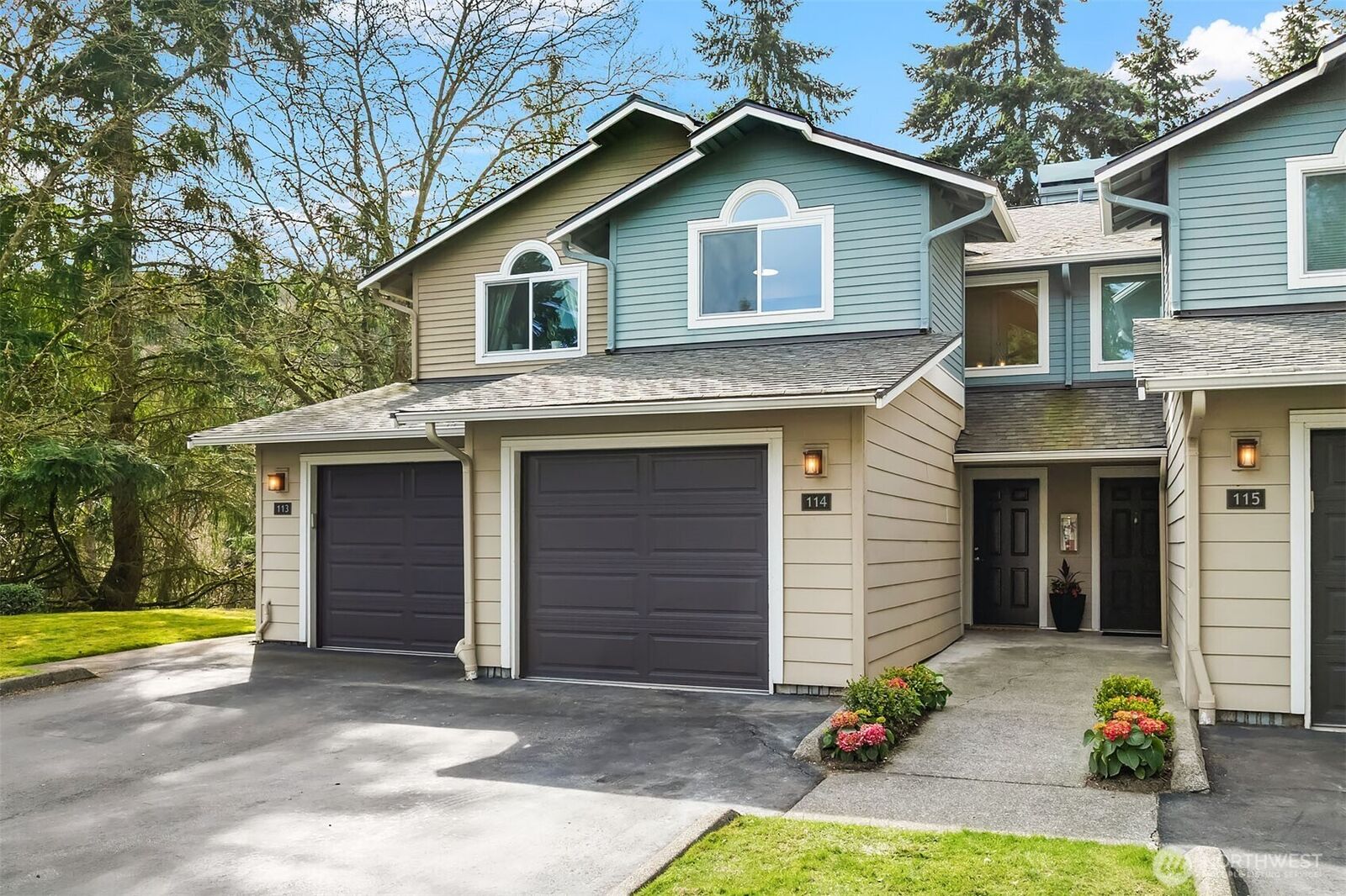 Property Photo:  4330 W Lake Sammamish Parkway SE G114  WA 98027 