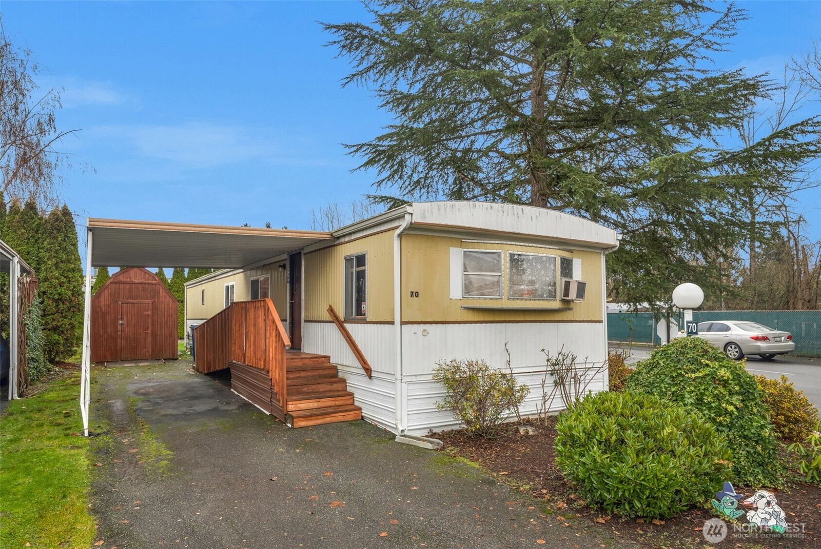 Property Photo:  5900  64th Street NE 70  WA 98270 